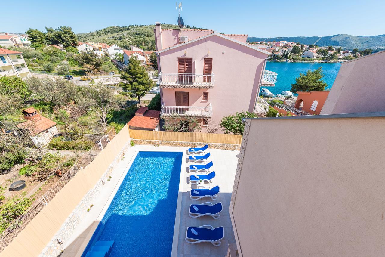 Apartments Pralija Žaborić Kültér fotó
