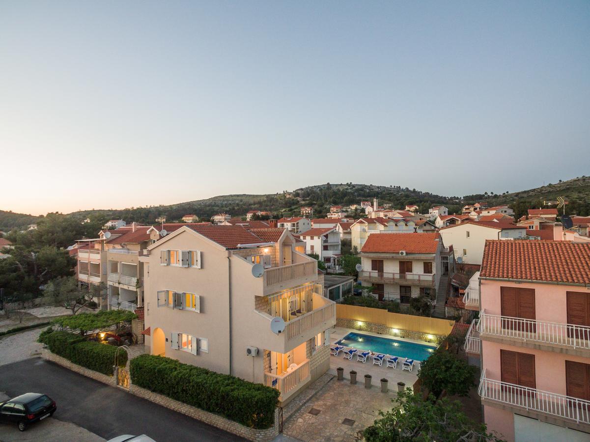 Apartments Pralija Žaborić Kültér fotó