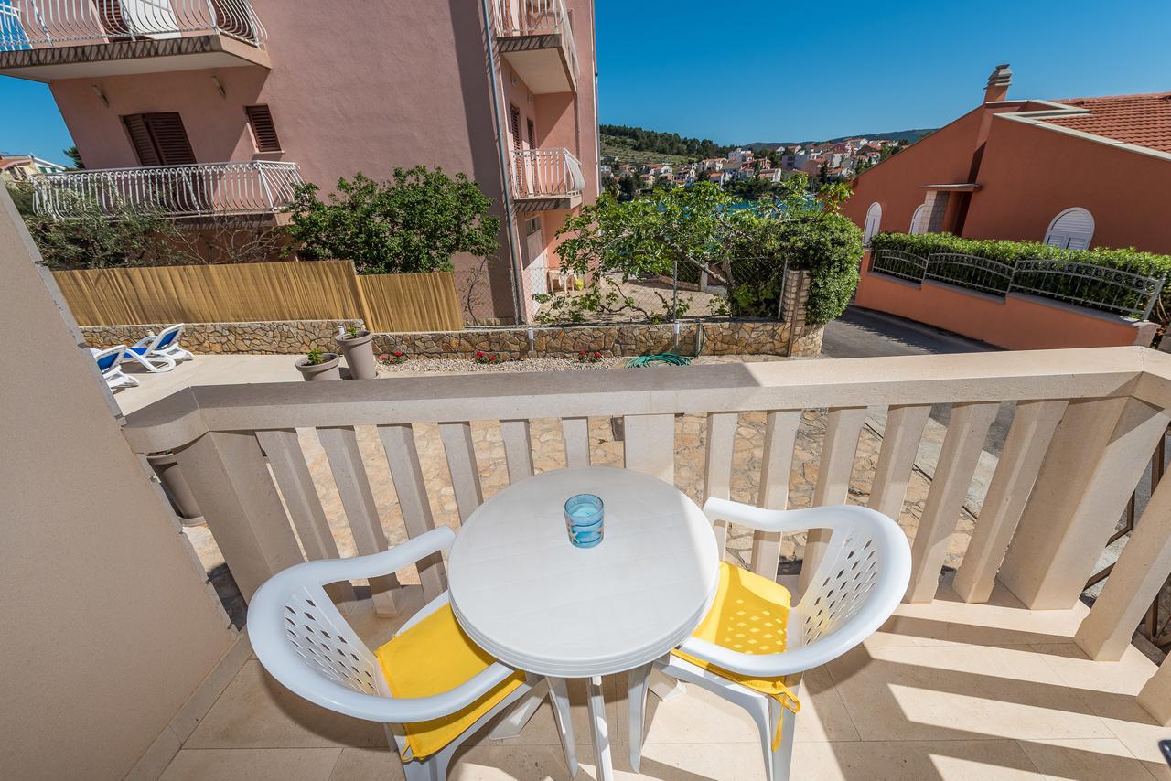 Apartments Pralija Žaborić Kültér fotó