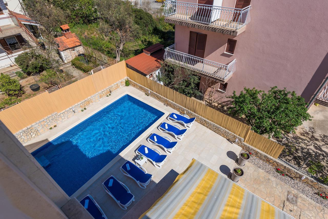 Apartments Pralija Žaborić Kültér fotó